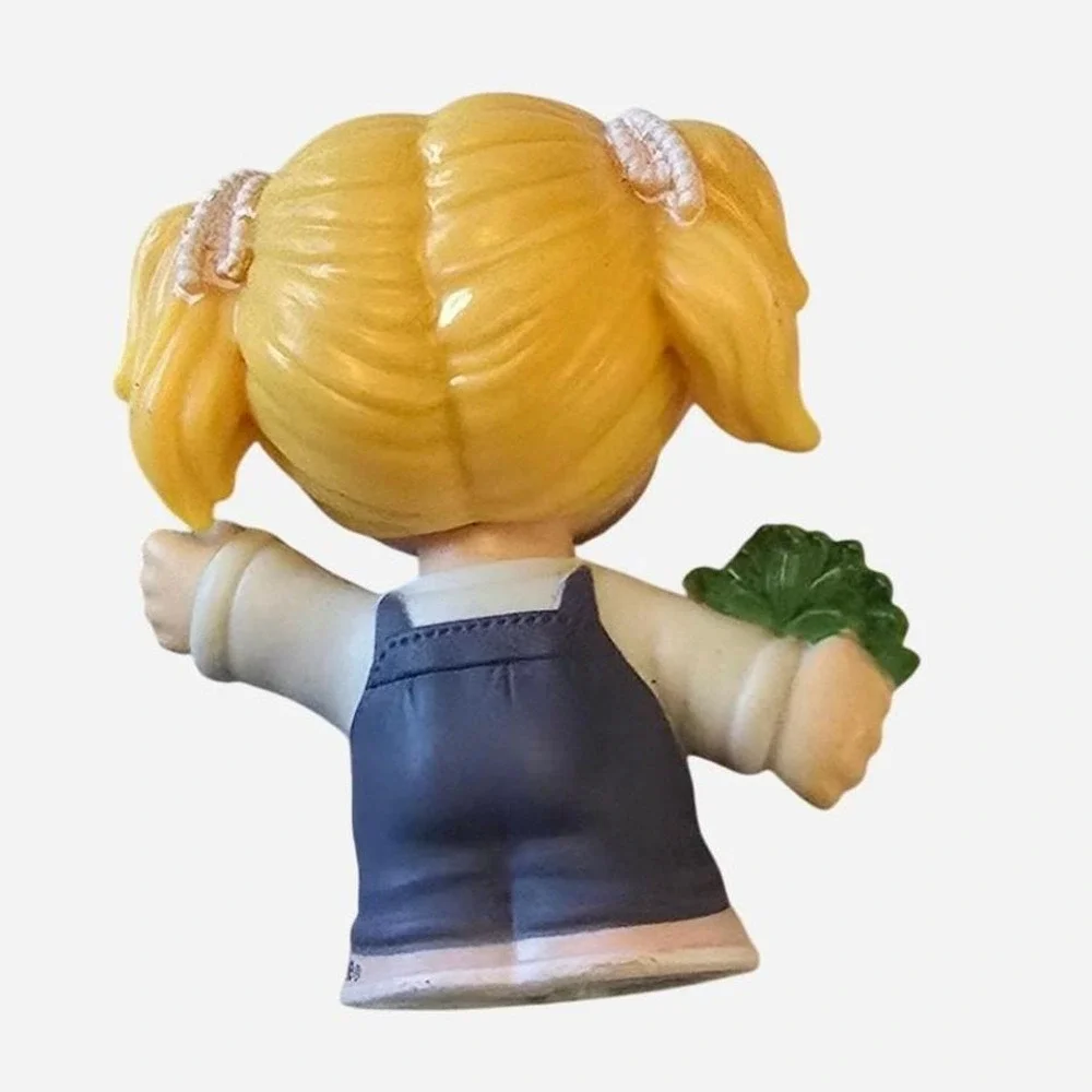 Little‎ people ET doll character